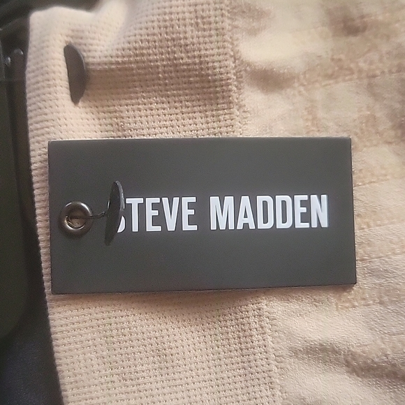 Steve Madden shapewear (M) - Picture 6 of 7